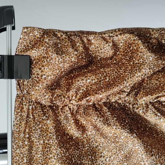 Skirt with Slit - Picture 5 of 10